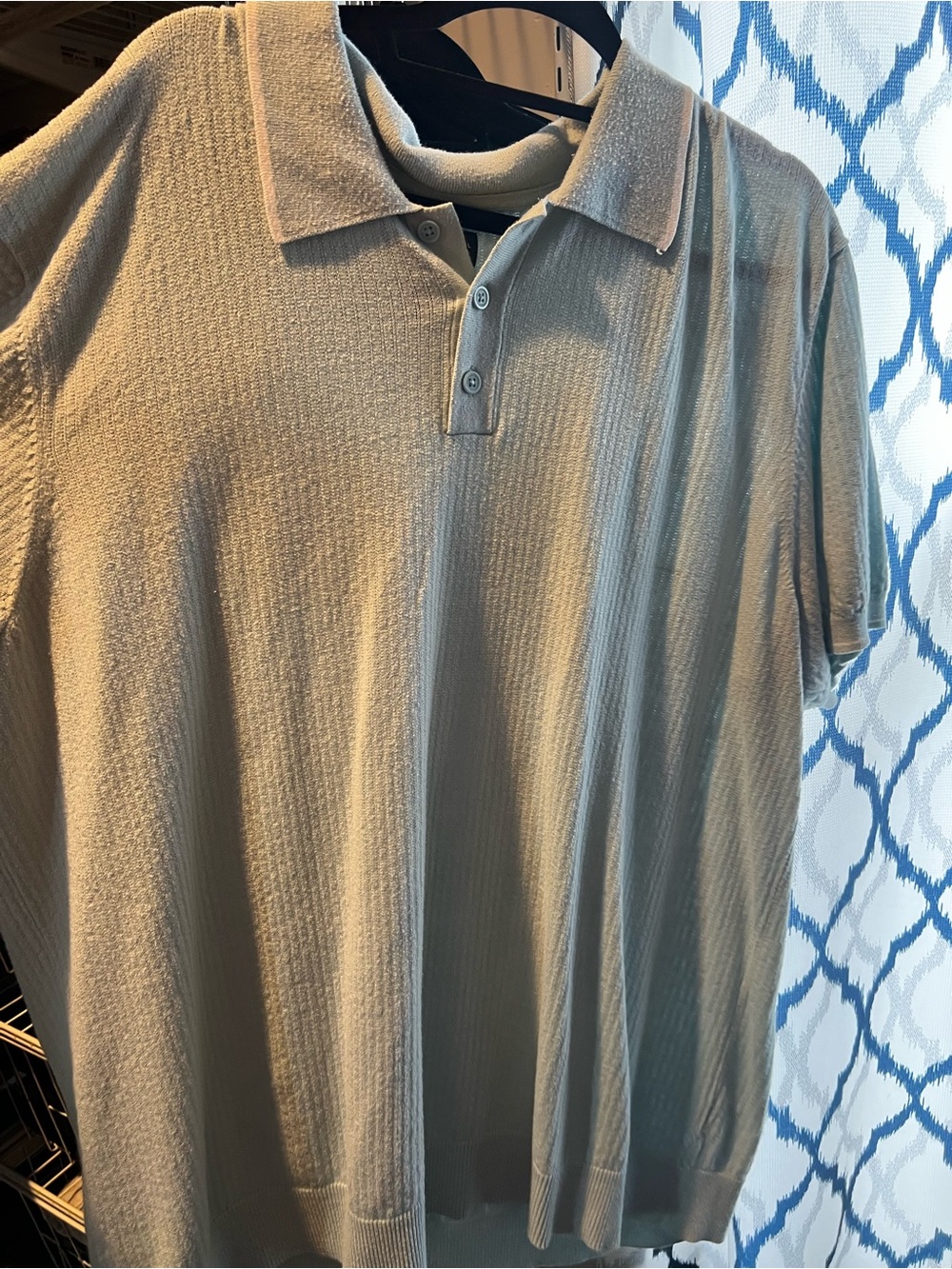 Men's Classic Short-Sleeve Polo Shirt in Light Green